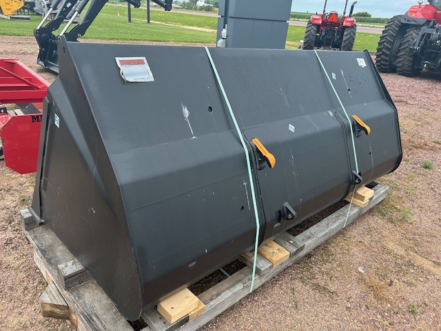 Case IH 102" HD High Cap Bucket Bucket