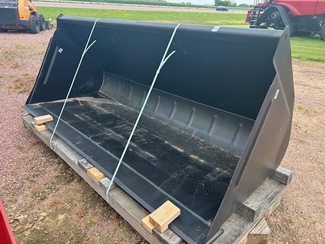 Case IH 102" HD High Cap Bucket Bucket