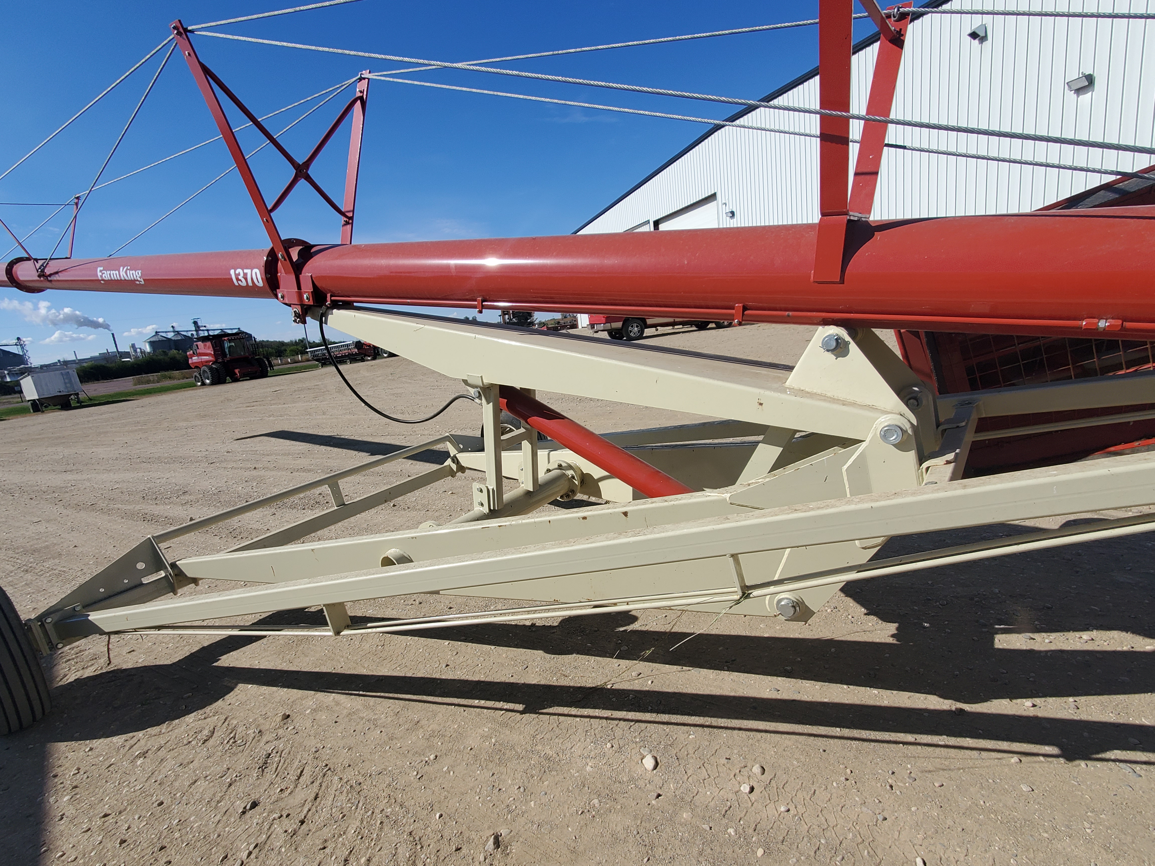 Farm King 1370 Grain Auger