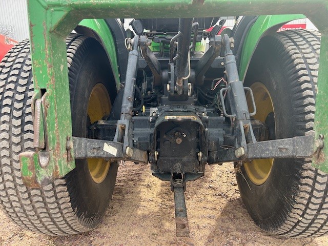 2007 John Deere 3520 Tractor
