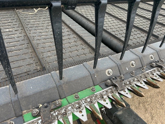 2023 John Deere RD45F Hydra Flex Header Draper