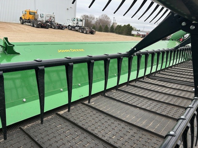 2023 John Deere RD45F Hydra Flex Header Draper
