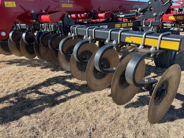 2024 Case IH ECOLO-TIGER 875-18' w/HYD Basket Deep Tillage