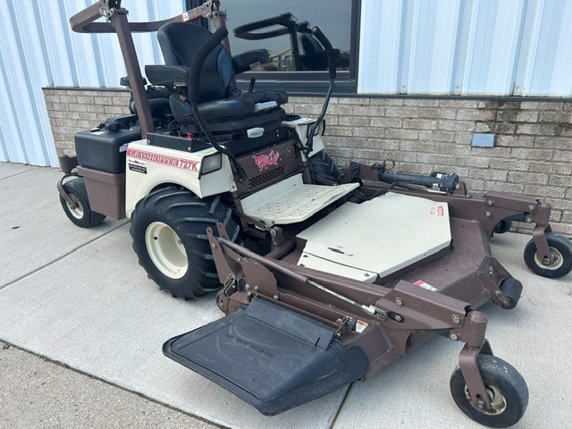 2013 Grasshopper 727T6 w/61" SD deck Mower/Zero Turn