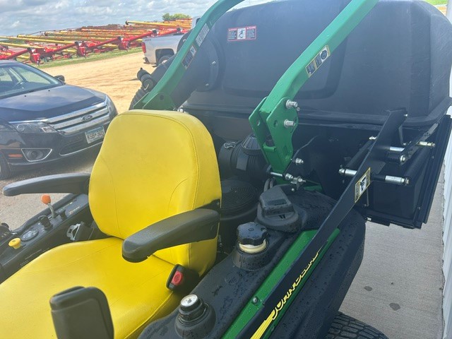 2014 John Deere Z950R Mower/Zero Turn