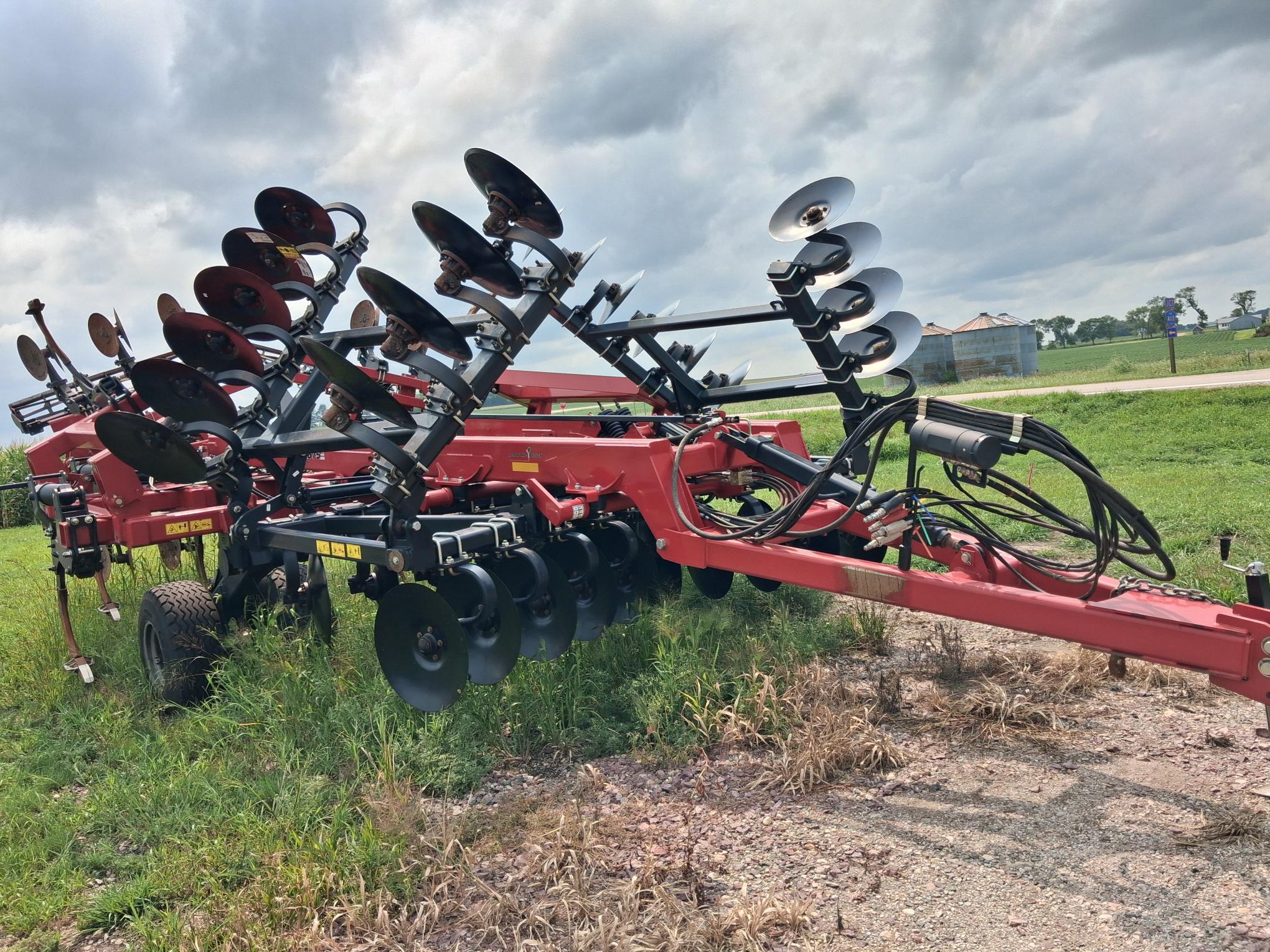 2023 Case IH ECOLO-TIGER 875-22'-Hyd Basket Deep Tillage