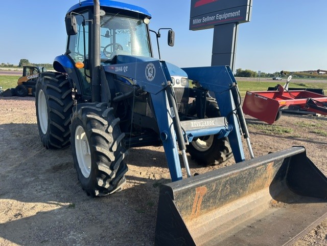 2013 New Holland TS6.110 Tractor