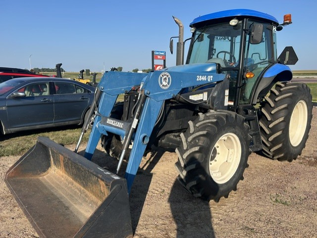 2013 New Holland TS6.110 Tractor
