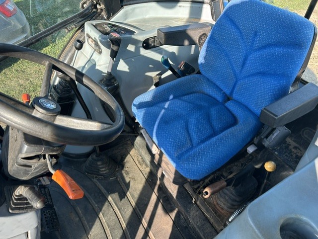 2013 New Holland TS6.110 Tractor