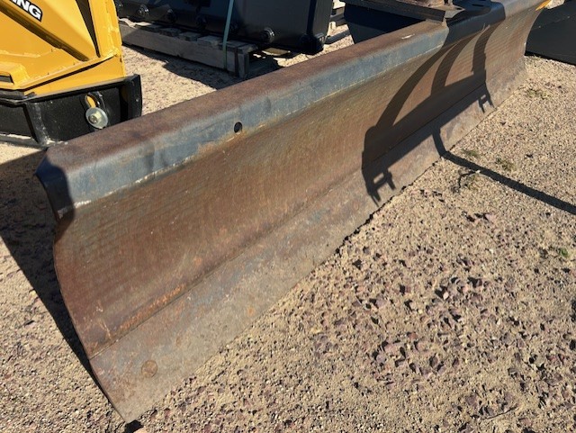 Bison NVH 240 Blade Rear
