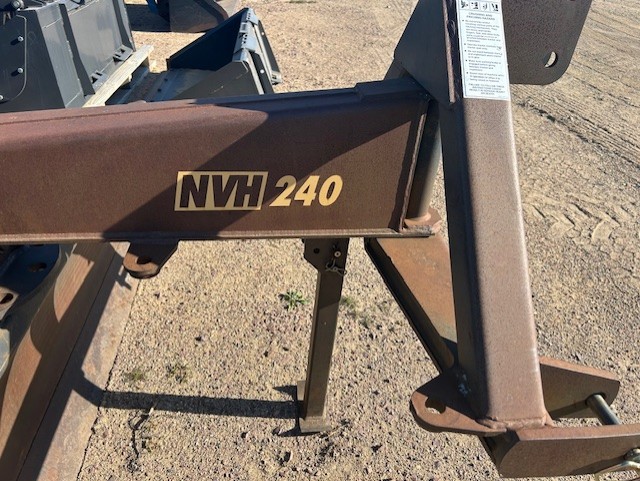 Bison NVH 240 Blade Rear
