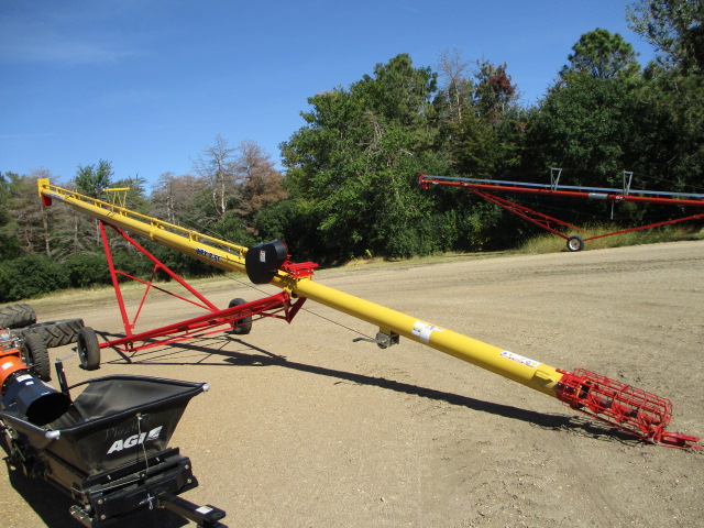 2021 Westfield WRX8-51 Grain Auger