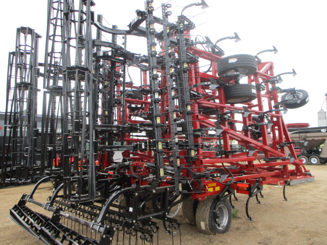 2024 Case IH TIGER-MATE 255--46FT Field Cultivator