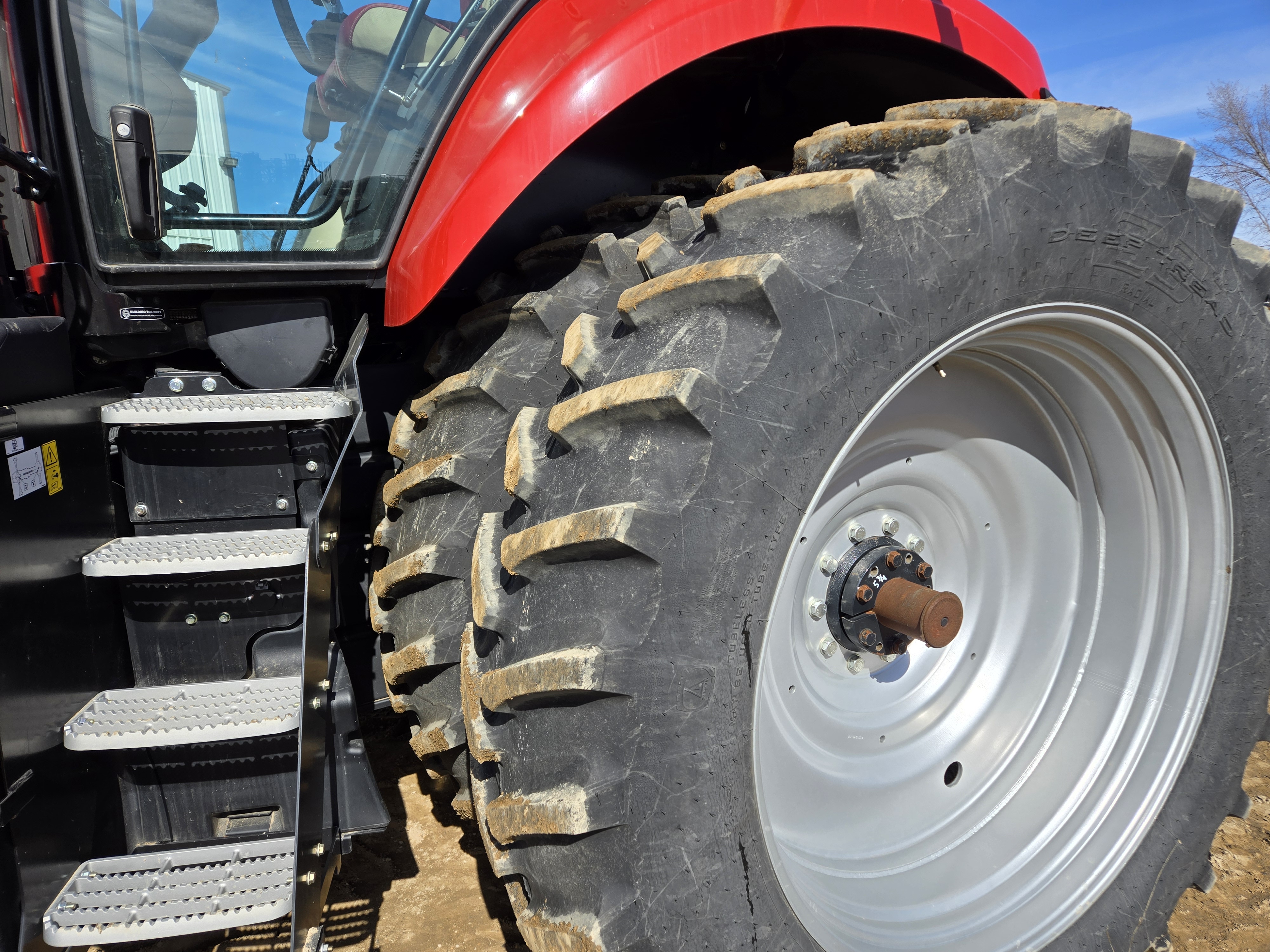 2023 Case IH Magnum 280 AFS Tractor