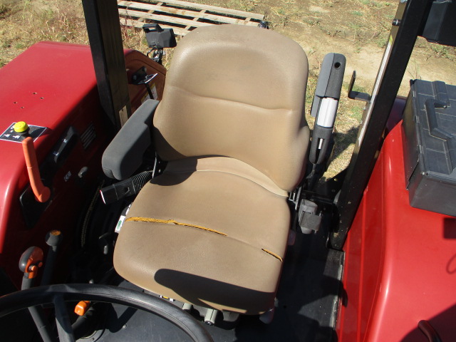 2005 Case IH JX1090U Tractor