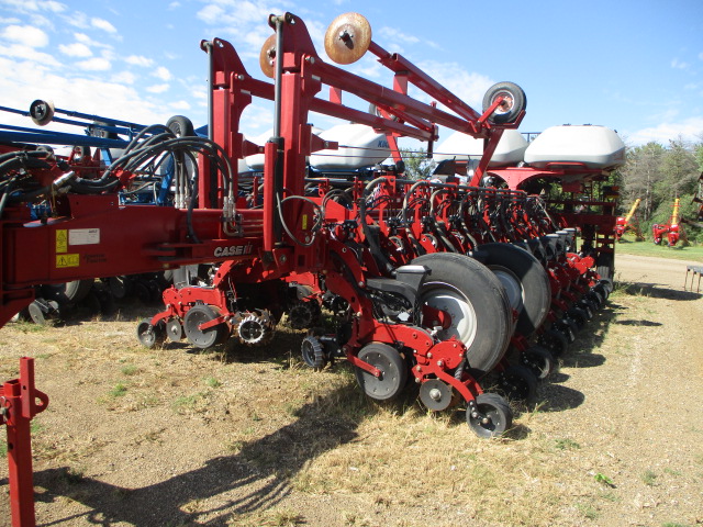 2019 Case IH ER 2150 Planter 24 Row 30"FF No Liq Planter