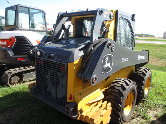 2019 John Deere 324G Skid Steer Loader