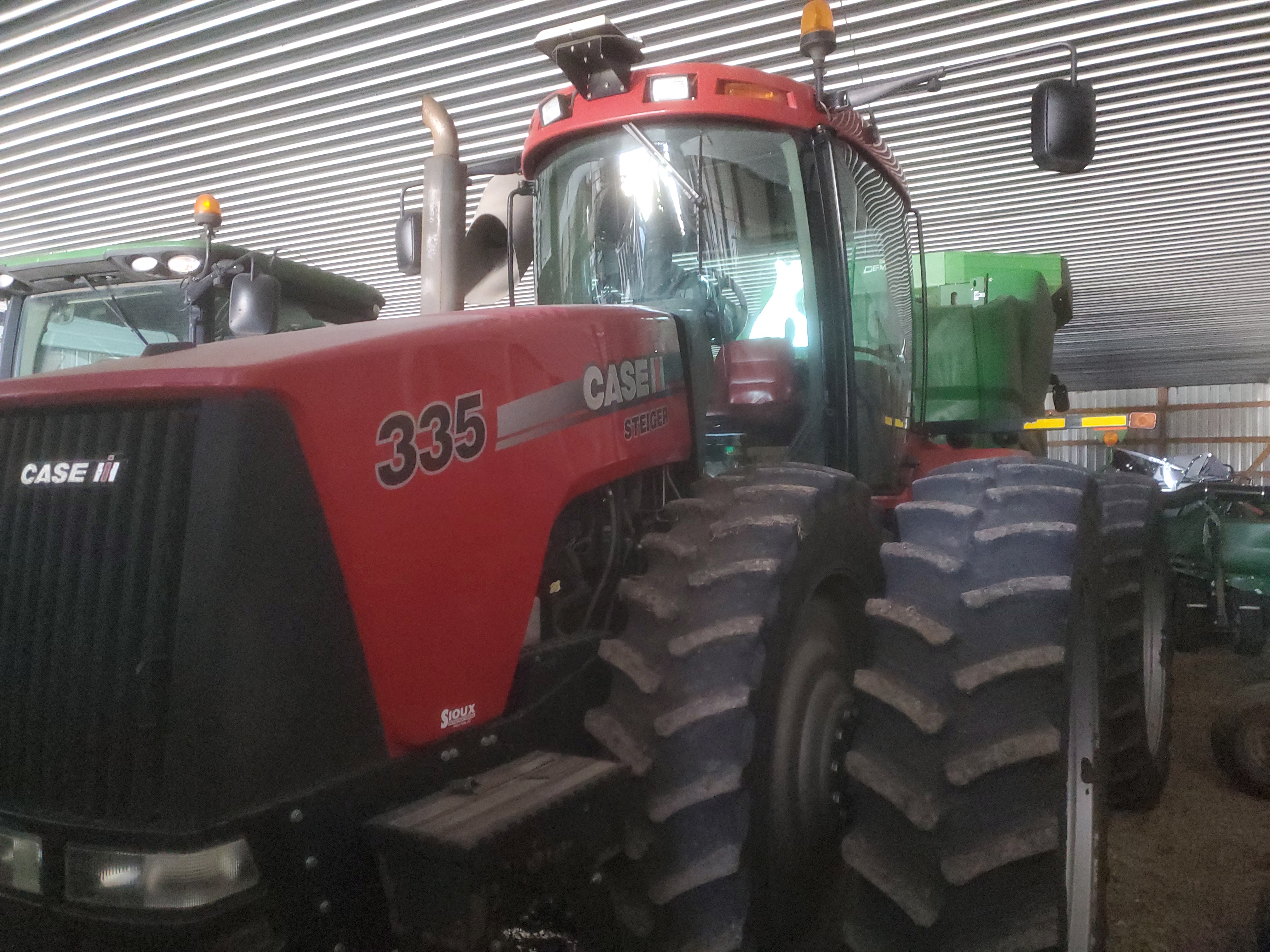 2009 Case IH Steiger 335 Tractor 4WD