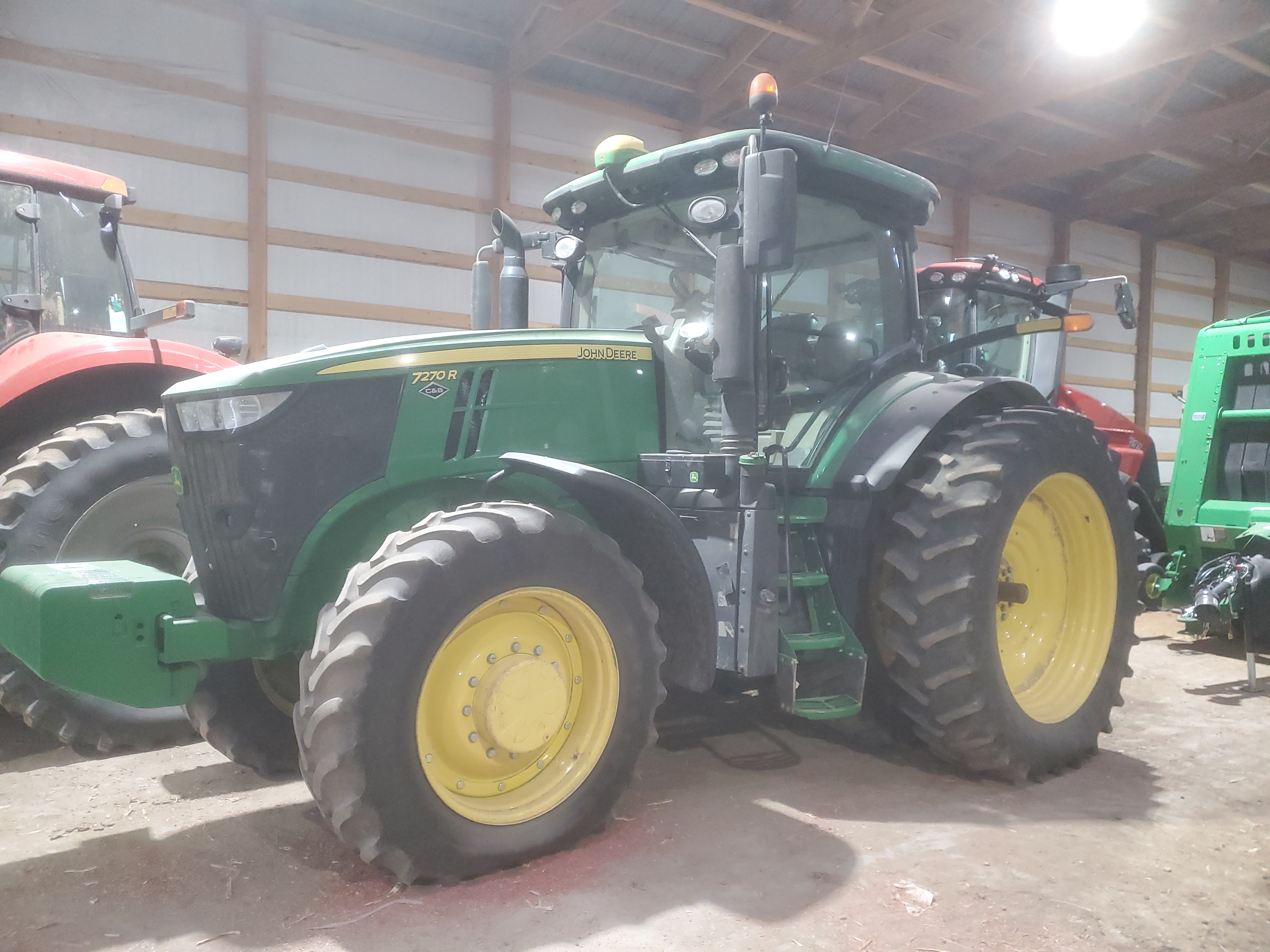 2017 John Deere 7270R Tractor