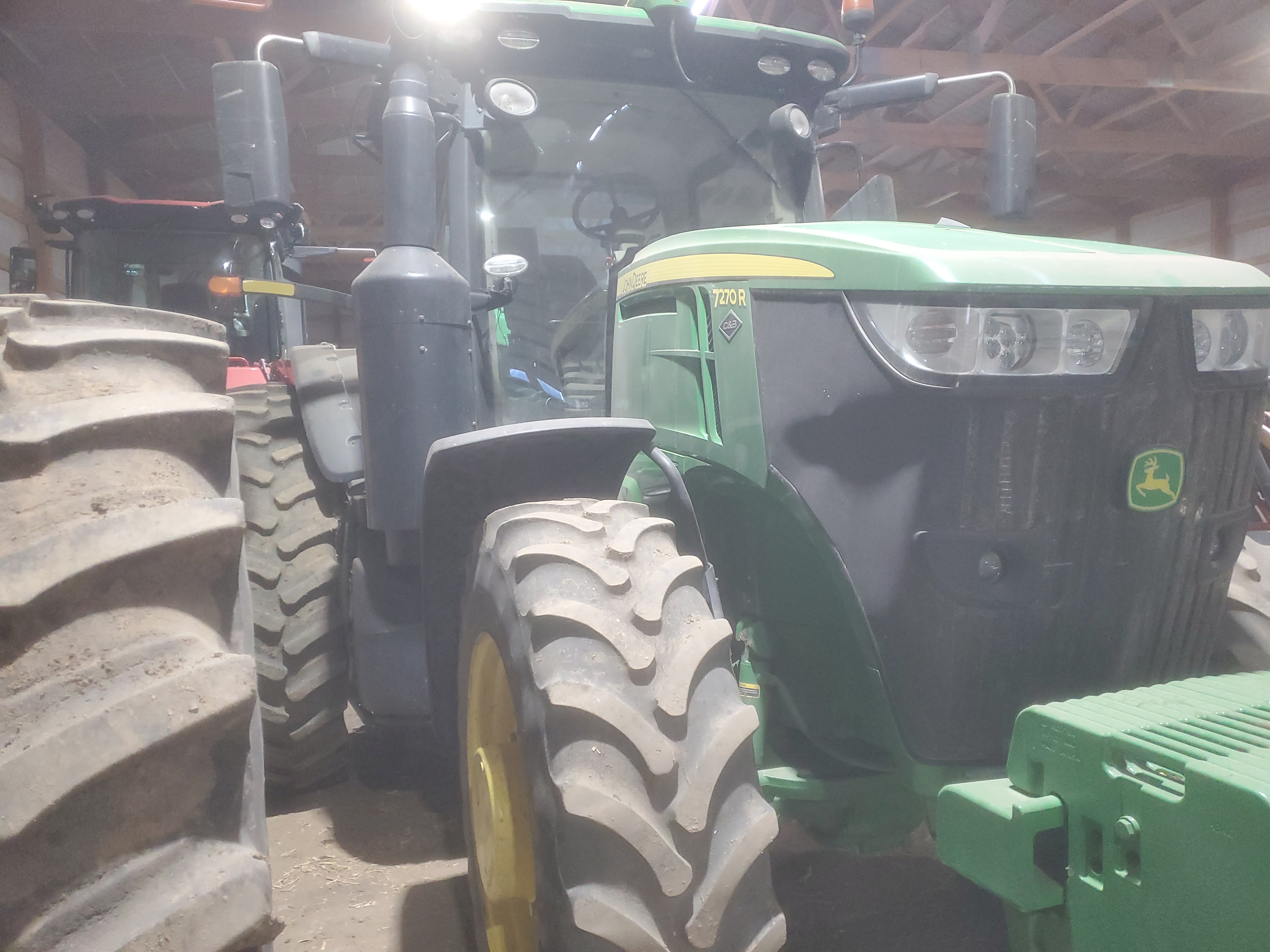 2017 John Deere 7270R Tractor