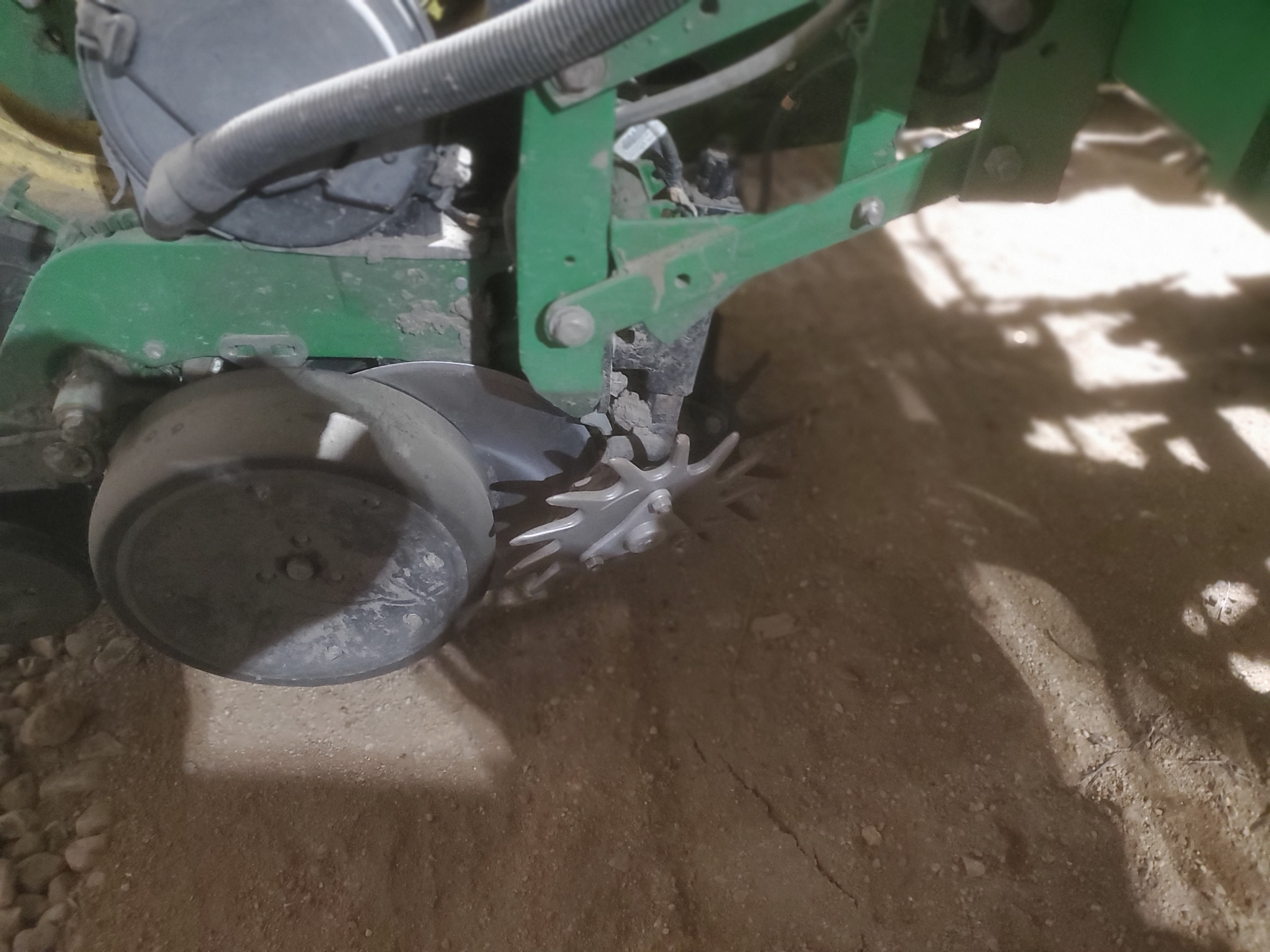 2011 John Deere 1770 24 Row Planter Planter