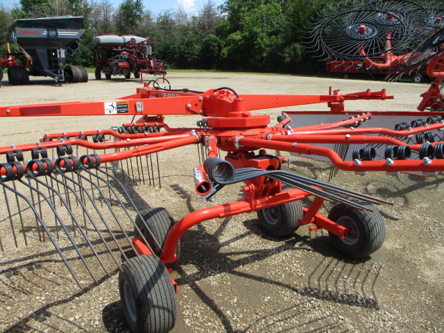 2021 Kuhn GA 4220 TH Rake/Rotary
