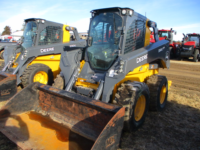 2023 John Deere 330G Skid Steer Loader