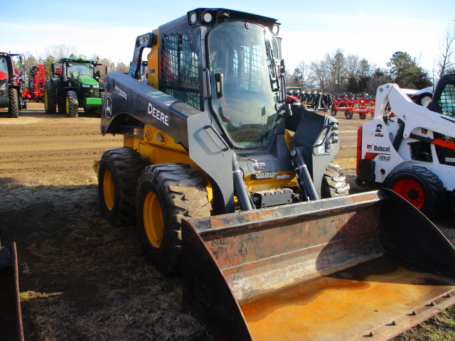 2023 John Deere 330G Skid Steer Loader