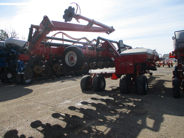 2002 Case IH 1200 16R30 PT Planter