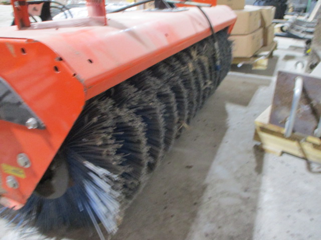 2010 Kubota F3680 Mower/Zero Turn