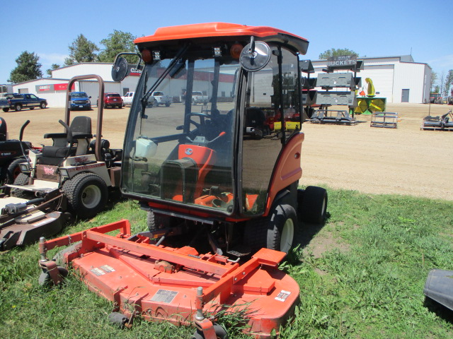 2010 Kubota F3680 Mower/Zero Turn