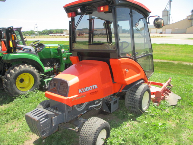 2010 Kubota F3680 Mower/Zero Turn