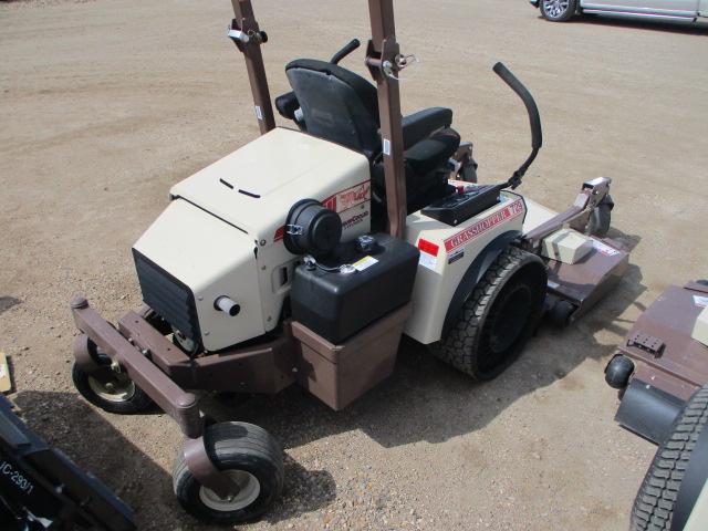 2021 Grasshopper 729T 61" Rear Discharge Deck Mower/Zero Turn
