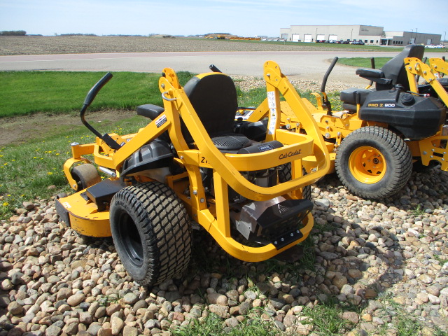2021 Cub Cadet ZTX4 Mower/Zero Turn