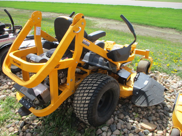 2021 Cub Cadet ZTX4 Mower/Zero Turn