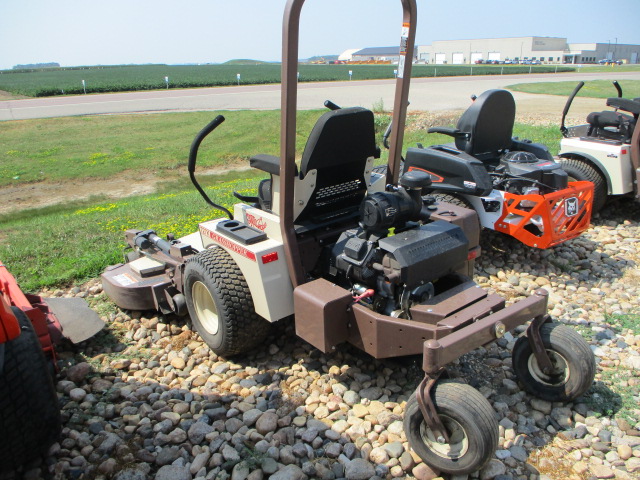 2008 Grasshopper 727K 61" Side Discharge Mower/Zero Turn
