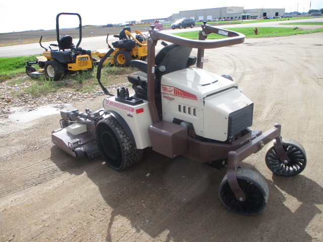 2019 Grasshopper 729 29hp Kubota Gas with 61" REAR DISCHARGE DECK N Mower/Zero Turn