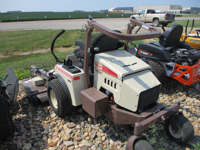 2019 Grasshopper 729 29hp Kubota Gas with 61" REAR DISCHARGE DECK Mower/Zero Turn