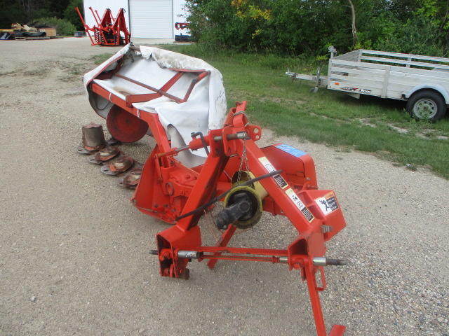 2002 Kuhn GMD500 Mower/Disc