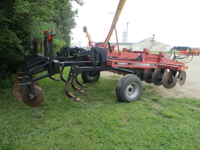 2012 Case IH 527B Deep Tillage