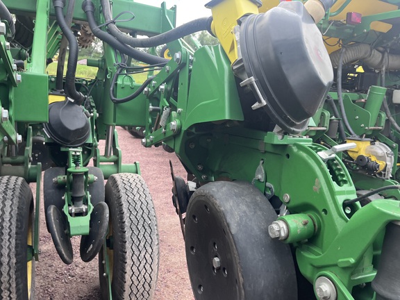 2018 John Deere 1795 Planter