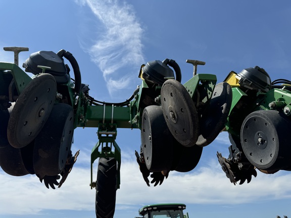 2020 John Deere 1725 CCS Tree Planter