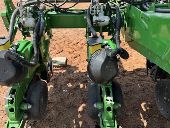 2020 John Deere 1725 CCS Tree Planter