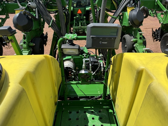 2020 John Deere 1725 CCS Tree Planter