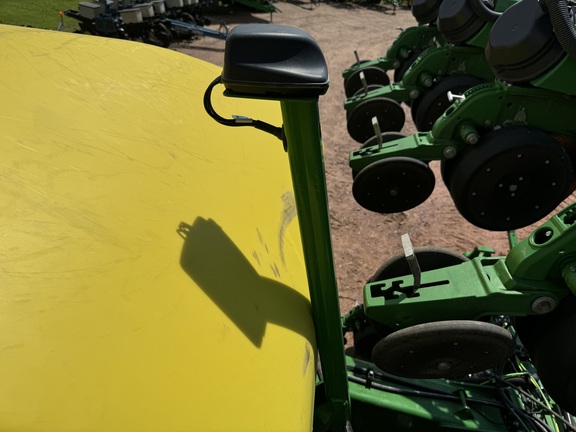 2020 John Deere 1725 CCS Tree Planter