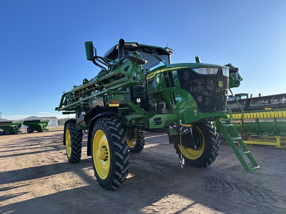 2023 John Deere 410R Sprayer/High Clearance