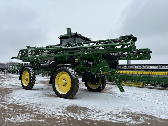 2023 John Deere 410R Sprayer/High Clearance