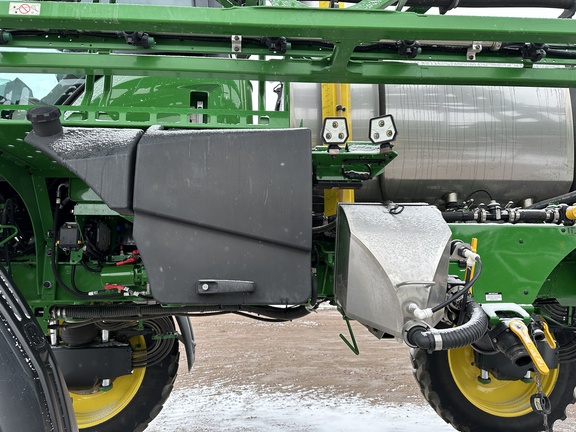 2023 John Deere 410R Sprayer/High Clearance