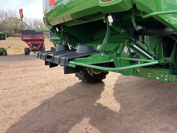 2022 John Deere S780 Combine