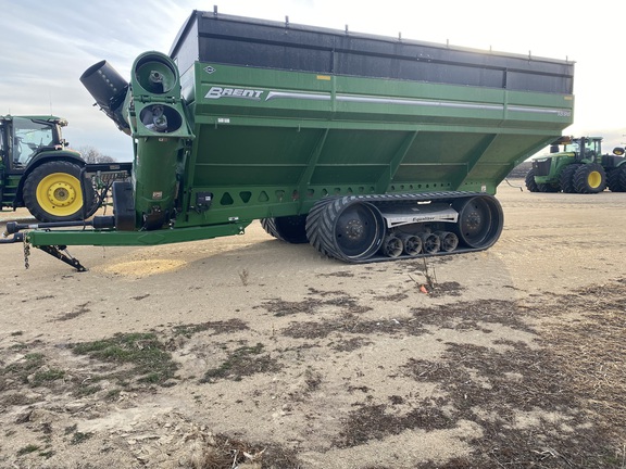 2023 Brent 1596 Grain Cart